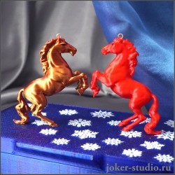 НАБОР ФИГУРОК ЛОШАДОК КРАСНАЯ и ФИОЛЕТО-БРОНЗОВАЯ НОВОГОДНИЕ ИГРУШКИ ПОДАРОК ЭКСКЛЮЗИВНЫЕ С СИМВОЛОМ ГОДА